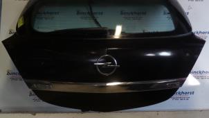 Gebruikte Achterklep Opel Astra H GTC (L08) 1.6 16V Prijs € 157,50 Margeregeling aangeboden door Binckhorst BV