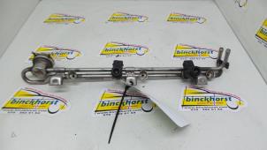 Gebruikte Injector brug Volkswagen Golf IV (1J1) 2.3 V5 GTI Prijs € 42,00 Margeregeling aangeboden door Binckhorst BV