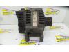 Dynamo van een Volkswagen Vento (1H2) 1.8 i 1997