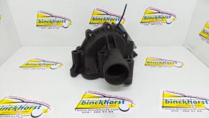 Gebruikte Koelvloeistof pomp Peugeot 407 (6C/J) 2.2 16V Prijs € 31,50 Margeregeling aangeboden door Binckhorst BV