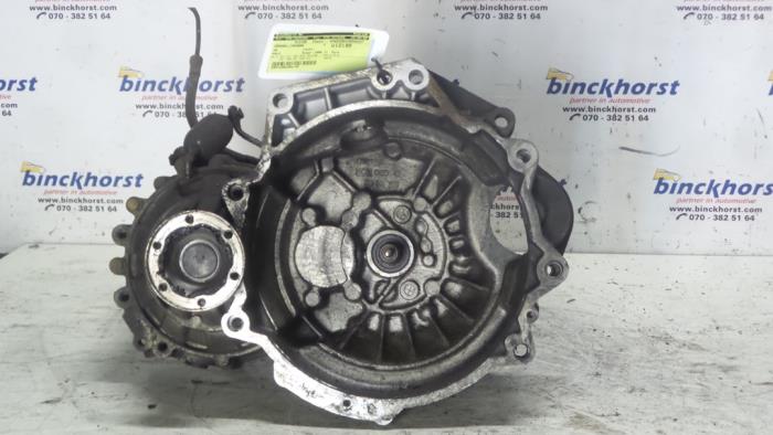 Gebruikte Versnellingsbak Volkswagen Polo Variant (6KV5) 1.9 SDI Prijs € 105,00 Margeregeling aangeboden door Binckhorst BV