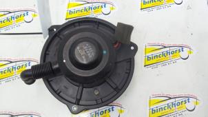 Gebruikte Kachel Ventilatiemotor Hyundai Lantra/Elantra II 1.6i GL 16V Prijs € 36,75 Margeregeling aangeboden door Binckhorst BV
