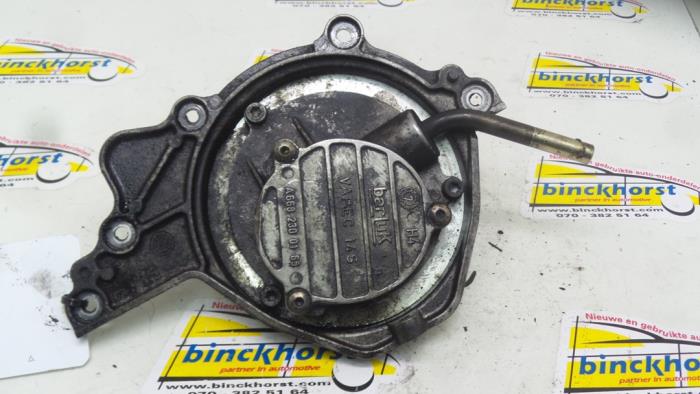 Gebruikte Vacuumpomp (Diesel) Mercedes A (W168) 1.7 A-170 CDI 16V Prijs € 52,50 Margeregeling aangeboden door Binckhorst BV