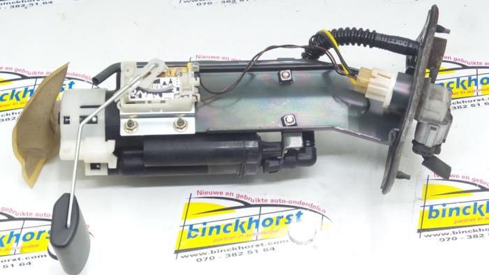 Gebruikte Tank element Pomp Kia Magentis (GD) 2.0 16V Prijs € 52,50 Margeregeling aangeboden door Binckhorst BV