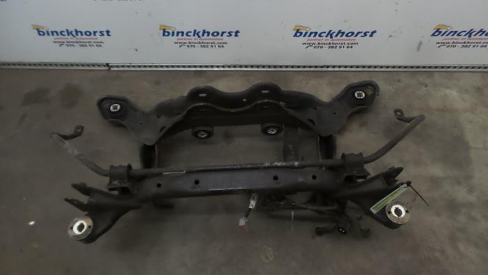 Gebruikte Subframe Volvo XC70 (BZ) 2.4 D5 20V 215 AWD Prijs € 157,50 Margeregeling aangeboden door Binckhorst BV