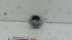 Gebruikte Oliedruk Schakelaar Mitsubishi Outlander (GF/GG) 2.0 16V PHEV 4x4 Prijs € 15,75 Margeregeling aangeboden door Binckhorst BV