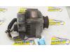 Dynamo van een Honda Civic (EG) 1.3 DX 16V 1992