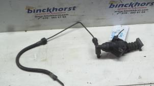 Gebruikte Koppeling Hulp Cilinder Volkswagen Golf IV (1J1) 1.6 16V Prijs € 21,00 Margeregeling aangeboden door Binckhorst BV