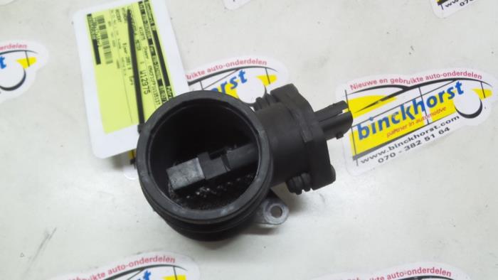 Gebruikte Luchthoeveelheidsmeter Hyundai Accent 1.3i 12V Prijs € 52,50 Margeregeling aangeboden door Binckhorst BV