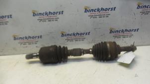 Gebruikte Aandrijfas links-voor Mazda MPV (LW19/69) 2.0 CiTD 16V Prijs € 73,50 Margeregeling aangeboden door Binckhorst BV