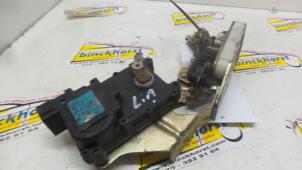 Gebruikte Deurslot Mechaniek 4Deurs links-achter Chevrolet Matiz 0.8 S,SE Prijs € 26,25 Margeregeling aangeboden door Binckhorst BV