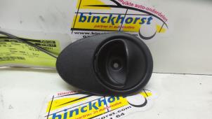 Gebruikte Portiergreep 4Deurs links-achter Chevrolet Matiz 0.8 S,SE Prijs € 15,75 Margeregeling aangeboden door Binckhorst BV