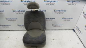 Gebruikte Voorstoel rechts Citroen Xsara Picasso (CH) 1.8 16V Prijs € 84,00 Margeregeling aangeboden door Binckhorst BV