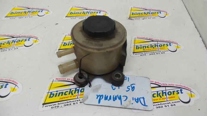 Gebruikte Servo Oliereservoir Daihatsu Charade (G200/201/202/203/204) 1.3i TX/CX 16V Prijs € 15,75 Margeregeling aangeboden door Binckhorst BV