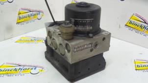 Gebruikte ABS Pomp Volkswagen Polo III (6N1) 1.6i 75 Prijs € 63,00 Margeregeling aangeboden door Binckhorst BV