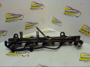 Gebruikte Injector brug BMW 3 serie (E46/4) 316i Prijs € 52,50 Margeregeling aangeboden door Binckhorst BV