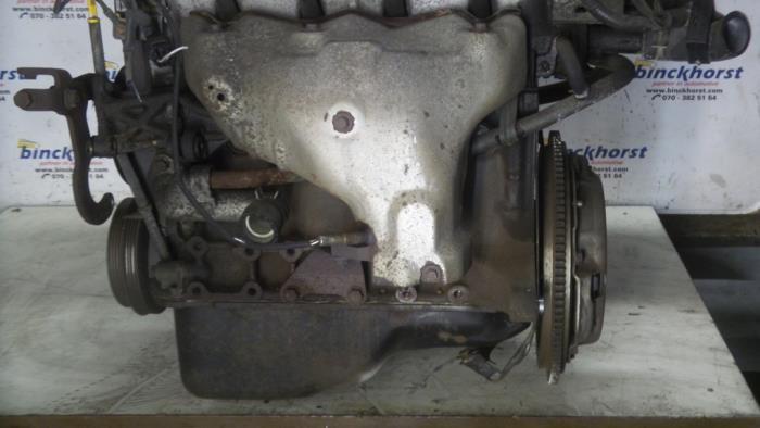 Motor van een Mazda Demio (DW) 1.3 16V 1999