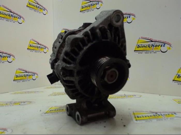 Gebruikte Dynamo Ford Fiesta 4 1.25 16V Prijs € 36,75 Margeregeling aangeboden door Binckhorst BV