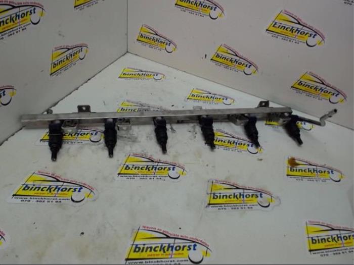 Gebruikte Injector brug BMW X5 (E53) 3.0i 24V Prijs € 183,75 Margeregeling aangeboden door Binckhorst BV
