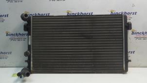 Gebruikte Radiateur Skoda Octavia Combi (1U5) 1.6 Prijs € 42,00 Margeregeling aangeboden door Binckhorst BV