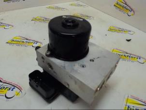 Gebruikte ABS Pomp BMW 3 serie Touring (E46/3) 330d 24V Prijs € 42,00 Margeregeling aangeboden door Binckhorst BV