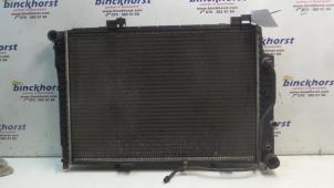 Gebruikte Radiateur Mercedes CLK (R208) 3.2 320 V6 18V Prijs € 52,50 Margeregeling aangeboden door Binckhorst BV