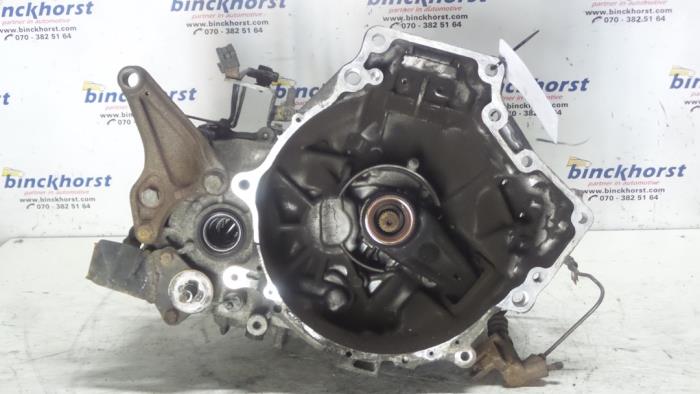 Gebruikte Versnellingsbak Mazda 323 Fastbreak (BJ14) 2.0 DiTD 16V Prijs € 210,00 Margeregeling aangeboden door Binckhorst BV