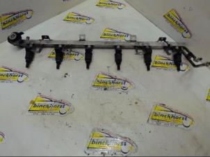 Gebruikte Injector brug BMW 5 serie (E39) 520i 24V Prijs € 82,95 Margeregeling aangeboden door Binckhorst BV