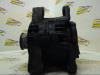 Dynamo van een Opel Zafira (F75) 2.0 DI 16V 1999