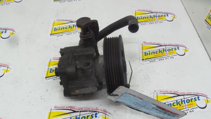 Gebruikte Pomp Servo Hyundai Getz 1.5 CRDi 12V Prijs € 52,50 Margeregeling aangeboden door Binckhorst BV