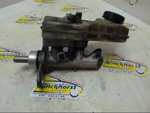Gebruikte Hoofdremcilinder Renault Megane II (BM/CM) 1.9 dCi 120 Prijs € 31,50 Margeregeling aangeboden door Binckhorst BV