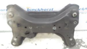 Gebruikte Subframe Opel Vivaro 1.9 DI Prijs € 103,95 Margeregeling aangeboden door Binckhorst BV