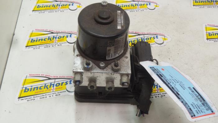 Gebruikte ABS Pomp Chevrolet Orlando (YYM/YYW) 1.8 16V VVT Prijs € 183,75 Margeregeling aangeboden door Binckhorst BV