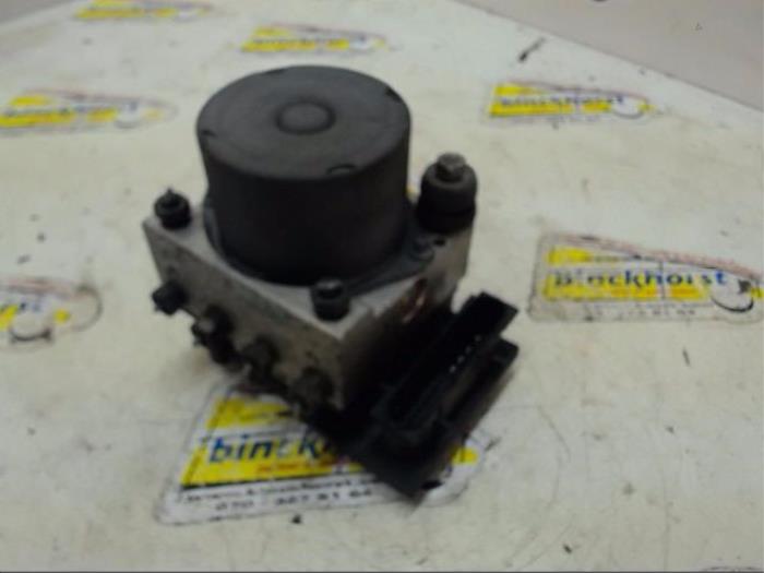 Gebruikte ABS Pomp Nissan Micra (K12) 1.5 dCi 65 Prijs € 63,00 Margeregeling aangeboden door Binckhorst BV