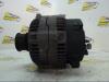 Dynamo van een Volkswagen Polo III (6N1) 1.4i 60 1998
