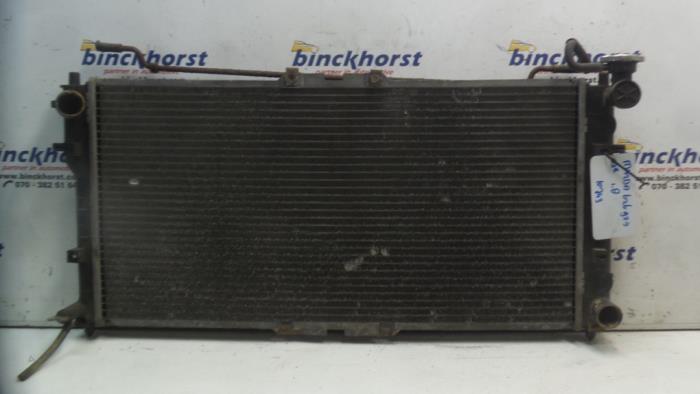 Gebruikte Radiateur Mazda 626 (GE14/74/84) 1.8i LX,GLX 16V Prijs € 31,50 Margeregeling aangeboden door Binckhorst BV