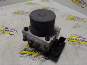 Gebruikte ABS Pomp Renault Megane II Grandtour (KM) 1.5 dCi 80 Prijs € 30,45 Margeregeling aangeboden door Binckhorst BV