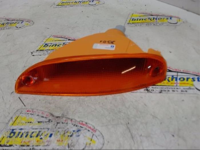 Richtingaanwijzer links van een Daewoo Matiz 1999