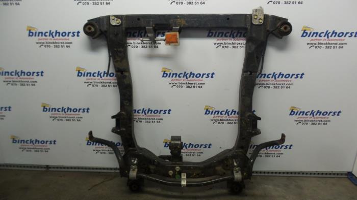 Gebruikte Subframe Chevrolet Orlando (YYM/YYW) 1.8 16V VVT Prijs € 262,50 Margeregeling aangeboden door Binckhorst BV