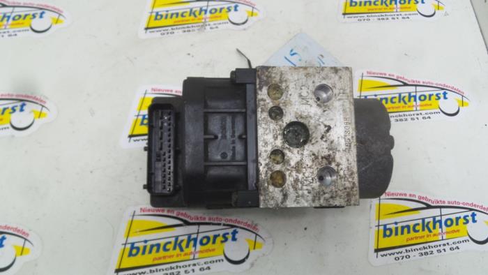 Gebruikte ABS Pomp Alfa Romeo 156 (932) 1.8 Twin Spark 16V Prijs € 84,00 Margeregeling aangeboden door Binckhorst BV