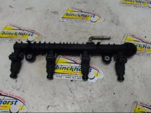 Gebruikte Common rail (Injectie) Opel Corsa C (F08/68) 1.2 16V Prijs € 26,25 Margeregeling aangeboden door Binckhorst BV