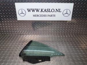 Gebruikte Driehoeks Ruit links-achter Mercedes SL (R230) 5.0 SL-500 V8 24V Prijs op aanvraag aangeboden door kaslo auto parts