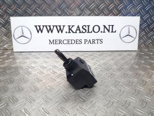 Gebruikte Kontaktslot + Sleutel Mercedes A (W169) 1.5 A-150 16V Prijs op aanvraag aangeboden door kaslo auto parts