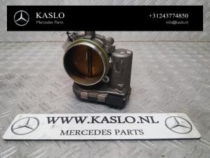 Gebruikte Gasklephuis Mercedes E (W212) E-300 V6 24V BlueEFFICIENCY Prijs € 75,00 Margeregeling aangeboden door kaslo auto parts