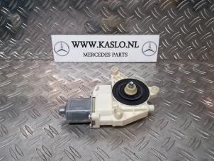 Gebruikte Portierruitmotor Mercedes C Estate (S204) 2.2 C-250 CDI 16V BlueEfficiency Prijs op aanvraag aangeboden door kaslo auto parts