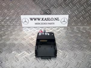 Gebruikte Navigatie Module (diversen) Mercedes B (W246,242) 1.8 B-180 CDI BlueEFFICIENCY 16V Prijs € 25,00 Margeregeling aangeboden door kaslo auto parts