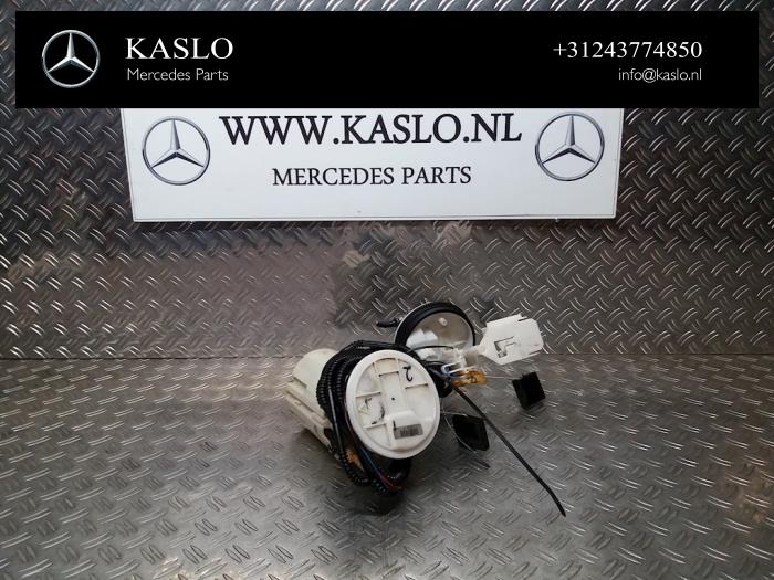 Gebruikte Tank element Pomp Mercedes E (W211) 2.2 E-220 CDI 16V Prijs op aanvraag aangeboden door kaslo auto parts