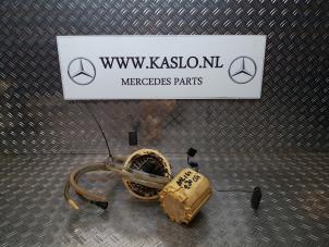 Gebruikte Brandstofpomp Elektrisch Mercedes ML II (164/4JG) 3.0 ML-280 CDI 4-Matic V6 24V Prijs op aanvraag aangeboden door kaslo auto parts