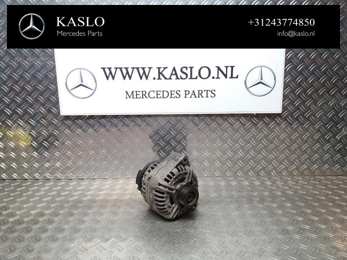 Gebruikte Dynamo Mercedes SL (R230) 5.0 SL-500 V8 24V Prijs € 100,00 Margeregeling aangeboden door kaslo auto parts