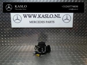 Gebruikte Veiligheidsgordel links-achter Mercedes C (W204) 2.2 C-220 CDI 16V BlueEFFICIENCY Prijs € 30,00 Margeregeling aangeboden door kaslo auto parts